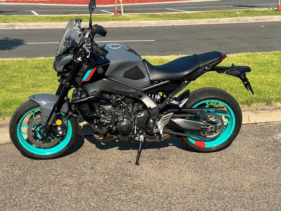 Vând Yamaha MT-09 – An 2022