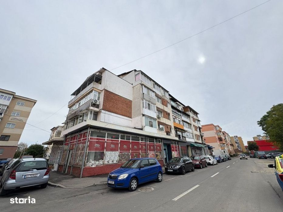 Spatiu comercial 150 mp, vitrina stradala 25 m.l. - 9 Mai – Targu Ji