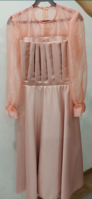 Продам красивое платье