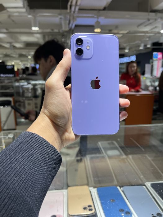 Iphone 12