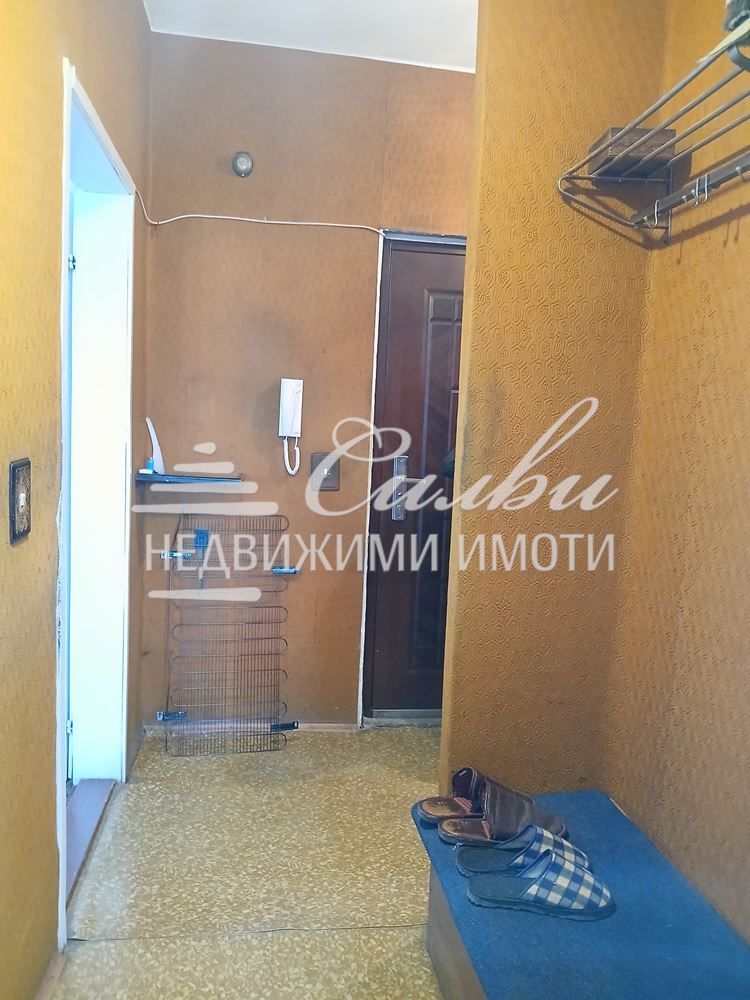 Продава се Едностаен апартамент в Шумен, Боян Българанов 1 - 40 кв.м за 1339 €/кв.м - Снимка #5