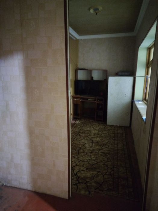 Чирчик шахар 
Пед институт 15-мактаб ёнида  
#2-хона 1-этаж 
Кварти