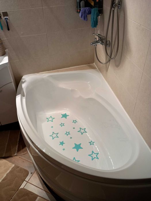 Cada colt fibra lucioasă