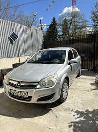 Opel Astra H hatchback 2008 automata, GPL