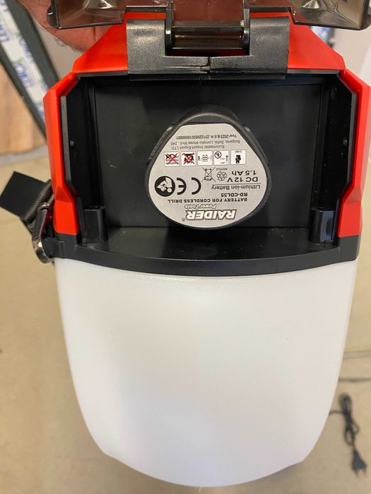 098108	Пръскачка Li-ion 5L 12V 2Ah 3bar 1,6L/min BMD05