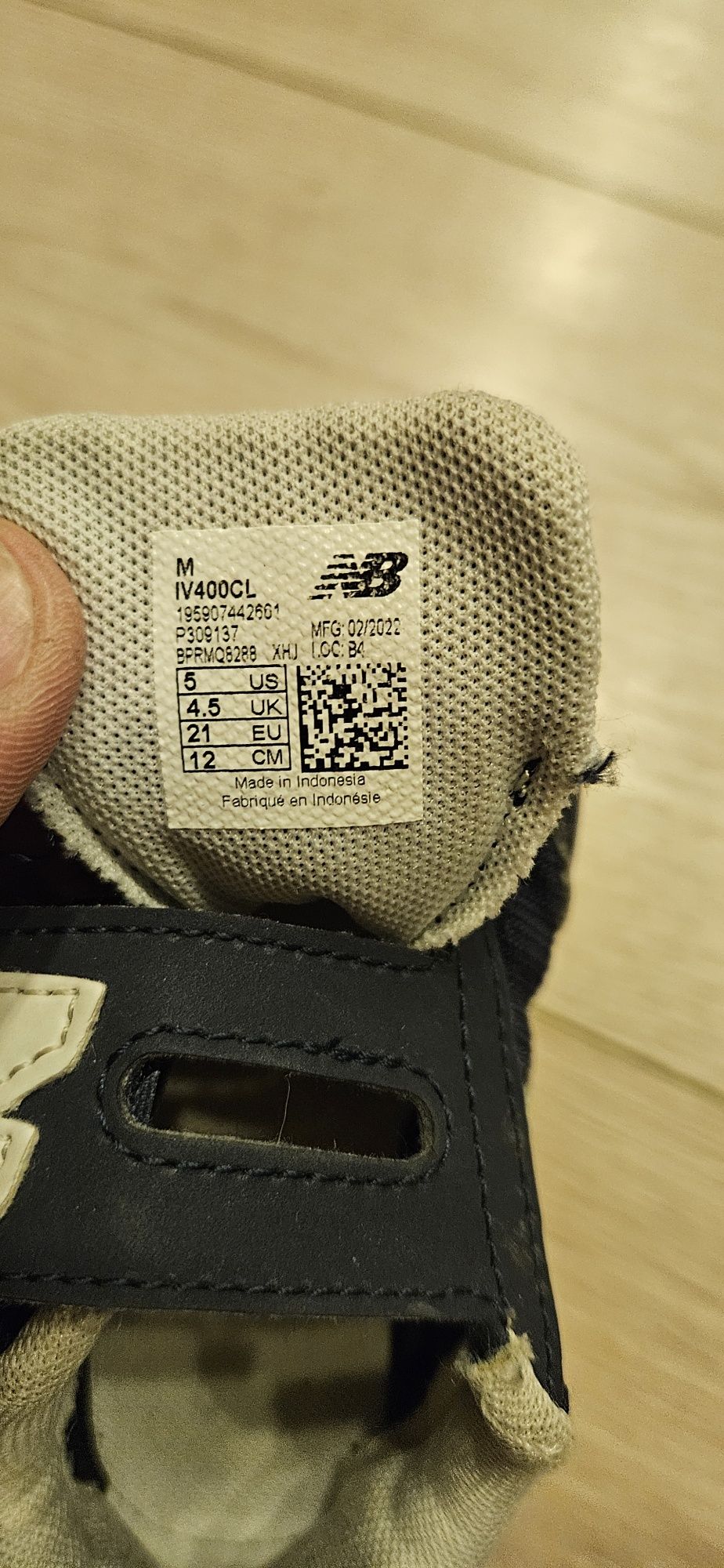 Adidasi New Balance 400  pentru  copii mărime 21/12 cm