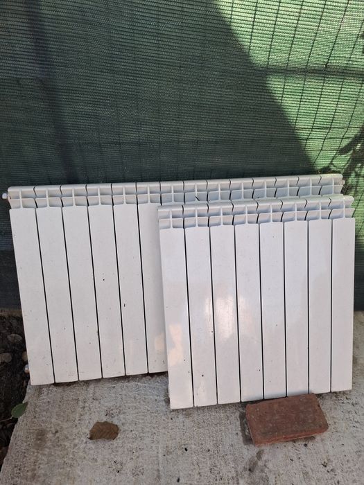 Vând calorifere aluminiu