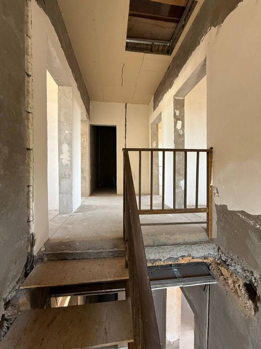 Keles sanatoriya 4 sotik katej 10 ta xona 2 oyila uchun srochna