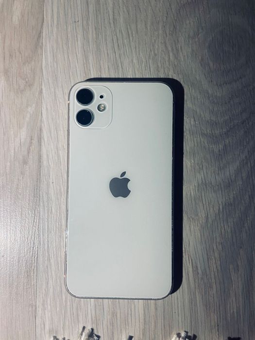 iphone 11 в идеальном состояний