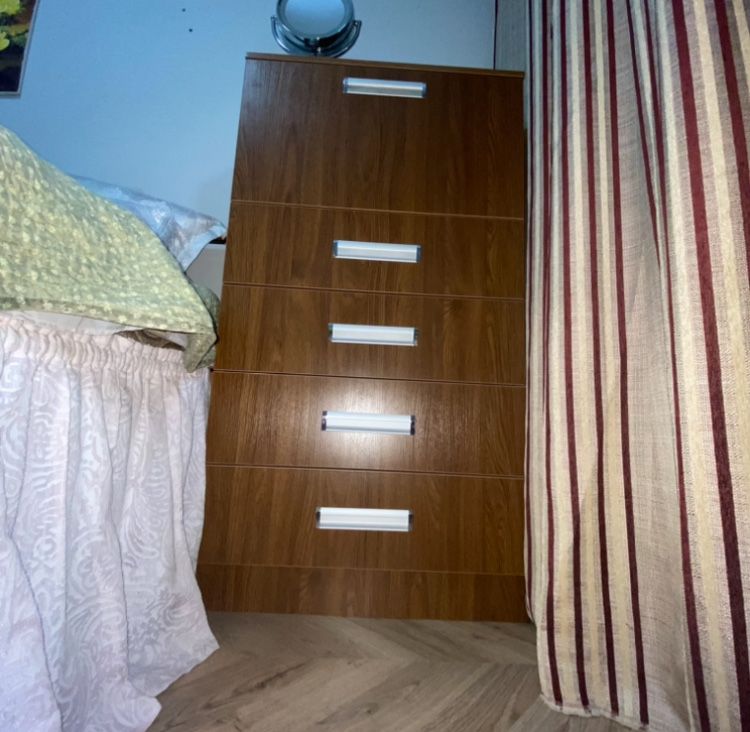 Комод шкаф срочно 20000