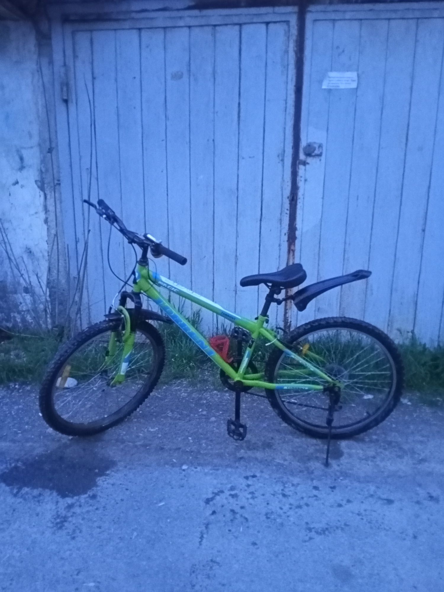 Велосипед двухколёсный, горный, зелёный матовый