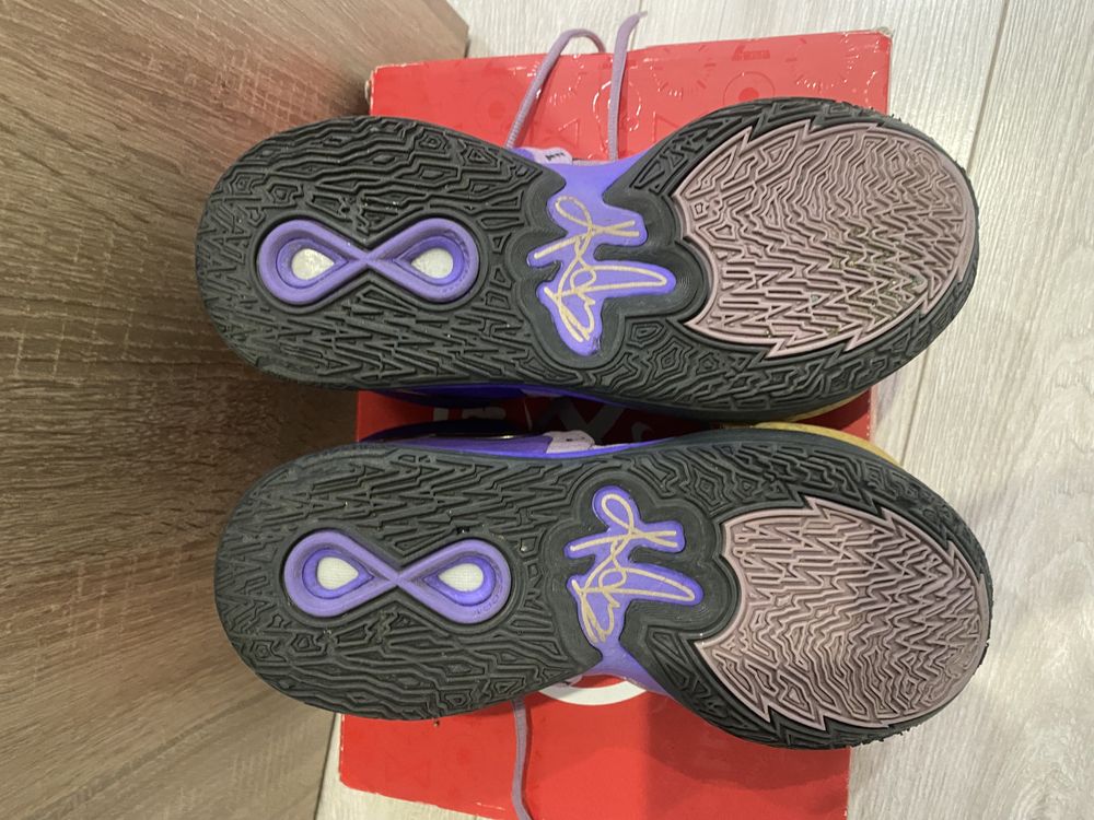Nike Kyrie Infinity Purple