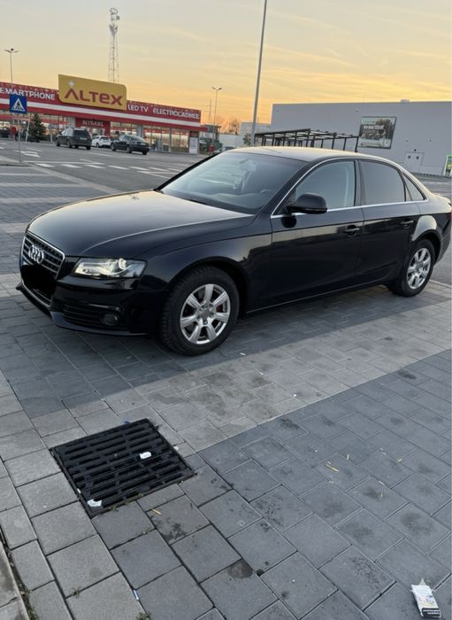 Vand Audi A4 B8 2009