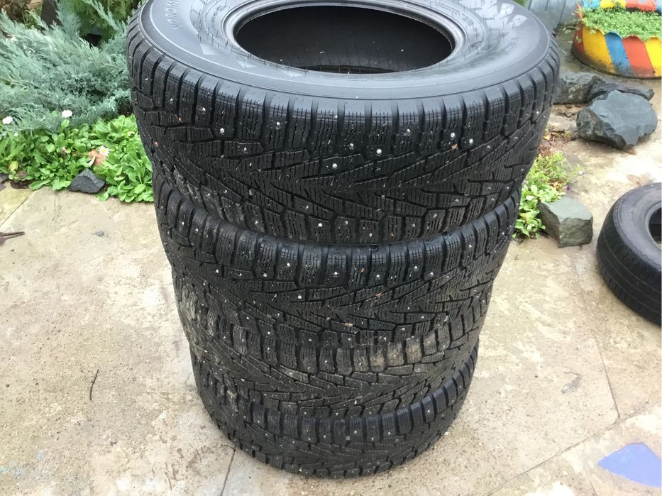Продам зимнюю резину