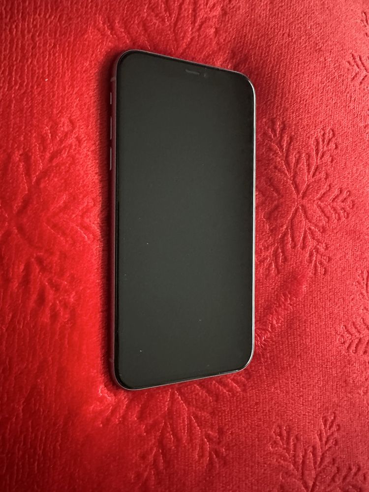Нов iPhone 11, 64GB