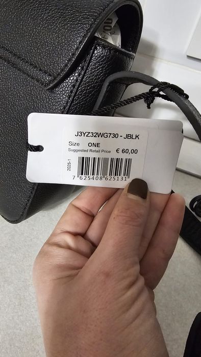 Geantă Guess nouă cu etichetă damă negru