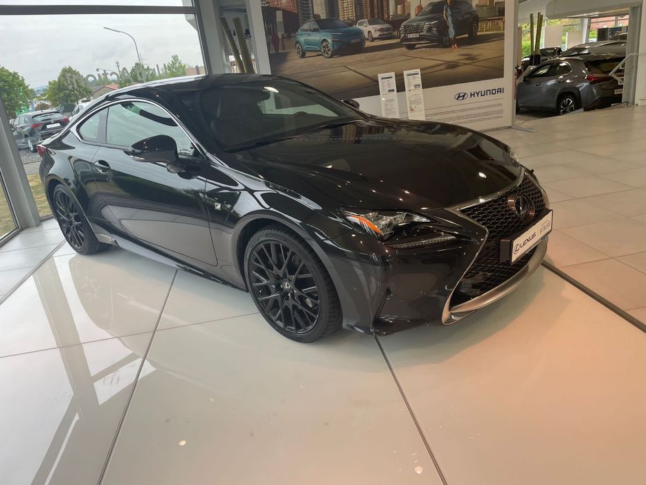Lexus rc 300h f-sport