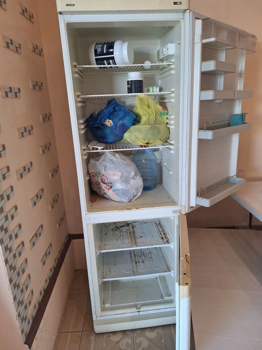 Продается холодильник