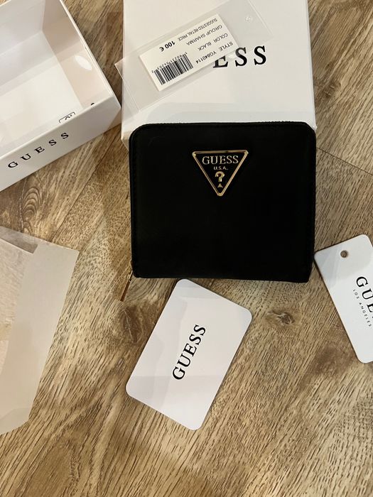 Оригинално портмоне guess