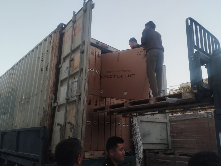 Интерактивная сенсорная доска,: 55" 65" 75" 86" 98" прямо из склада