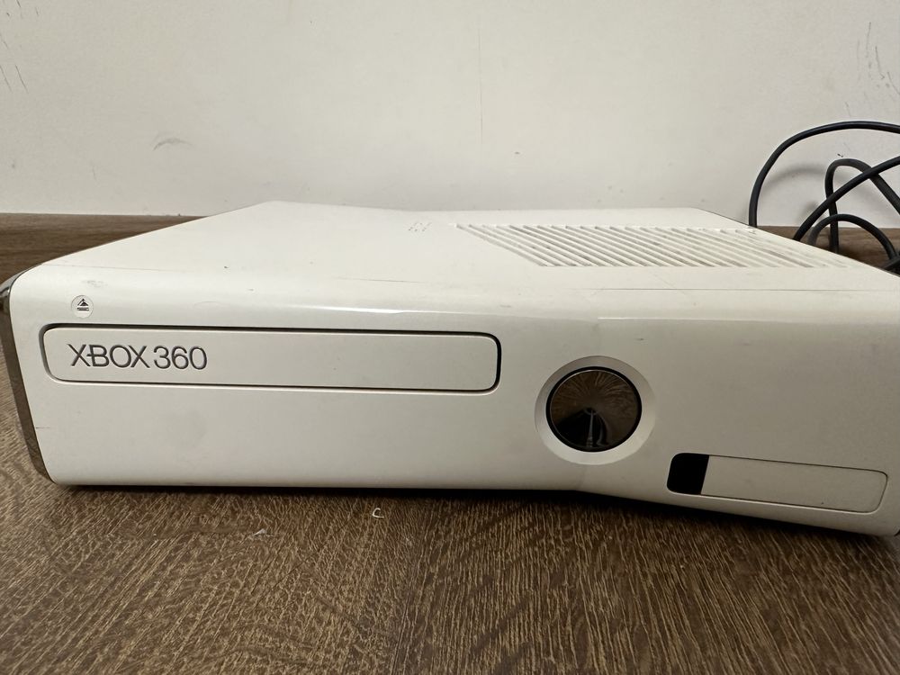 Xbox 360 с Kinect