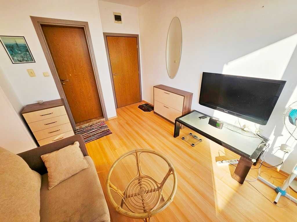 Продава се Двустаен апартамент в к.к. Слънчев бряг - 49 кв.м за 888 €/кв.м - Снимка #8