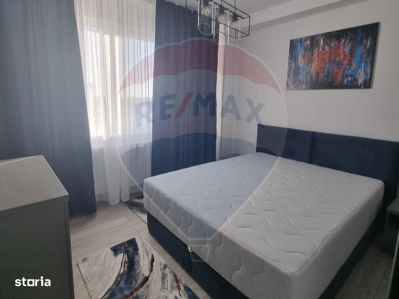 Apartament cu 3 camere de închiriat în zona Km 5