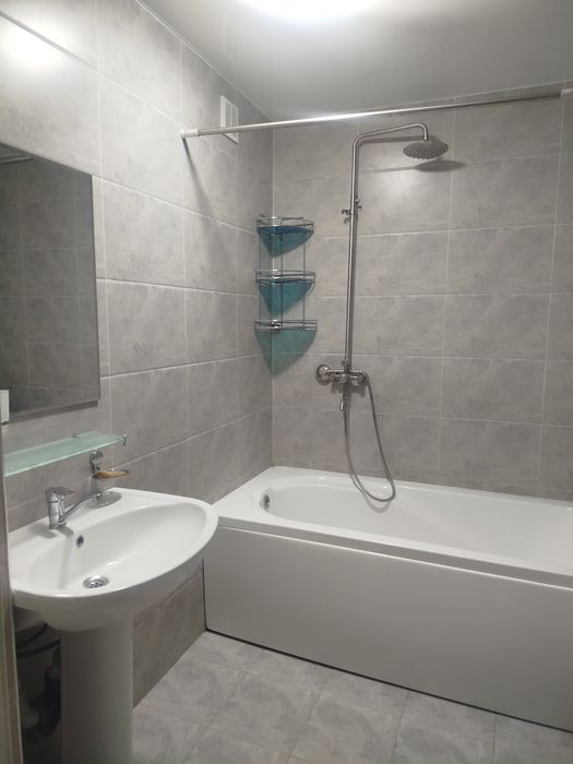 Ijaraga kvartira beriladi Vagzal uz gazoyil 3 xona 7 etaj lifit bor