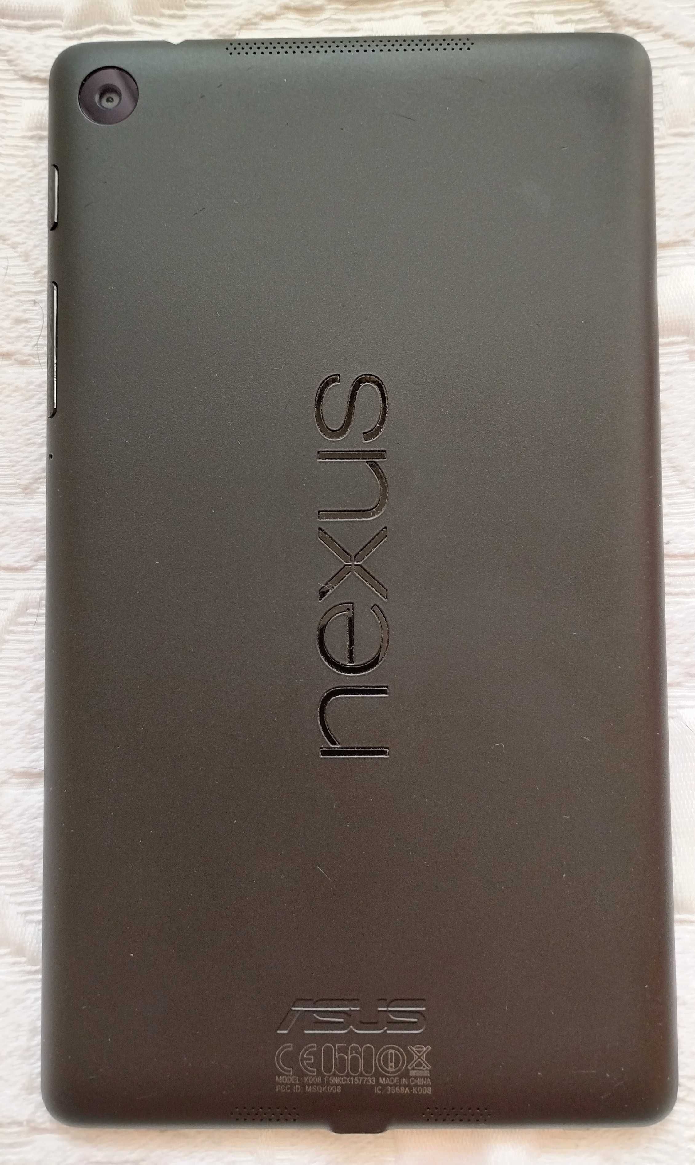 Таблет ASUS Google NEXUS 7 (2 GB RAM/32 HD) с подарък луксозен калъф