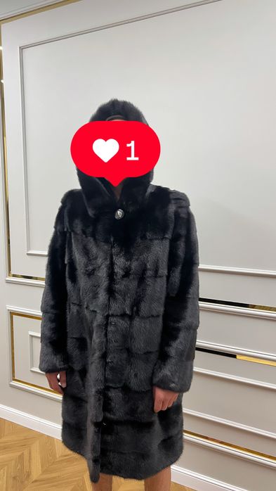 Продам норку шубу