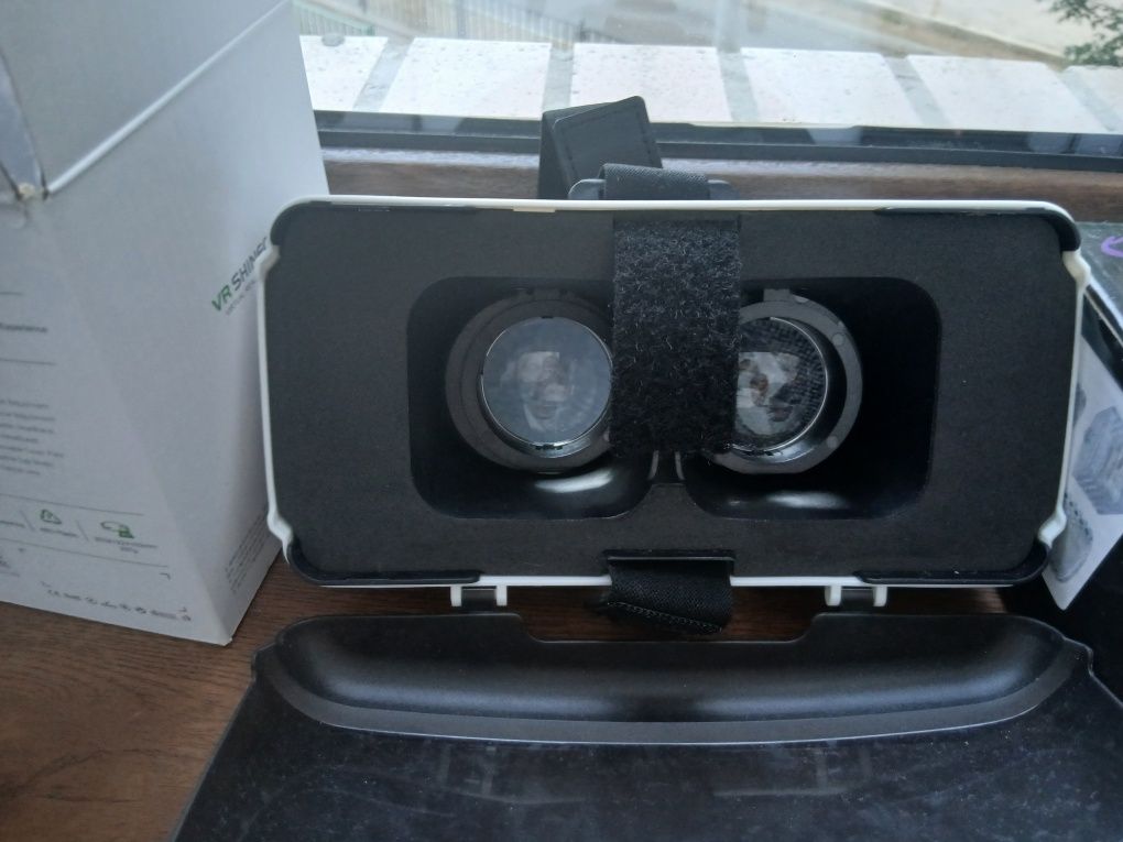 Продается очки vr с пультом
