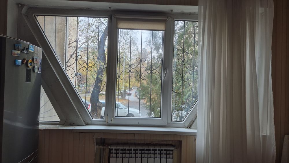 Продам пластиковое окно