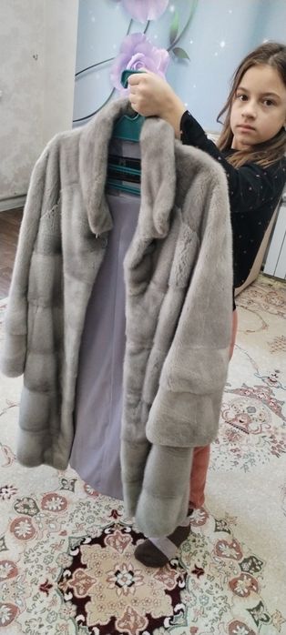 Продается норковая шуба