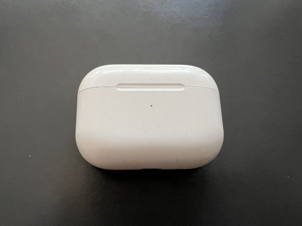 Продавам Apple AirPods Pro