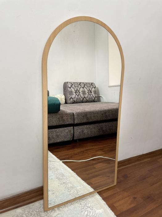 зеркало новое, очень качественное дерево,