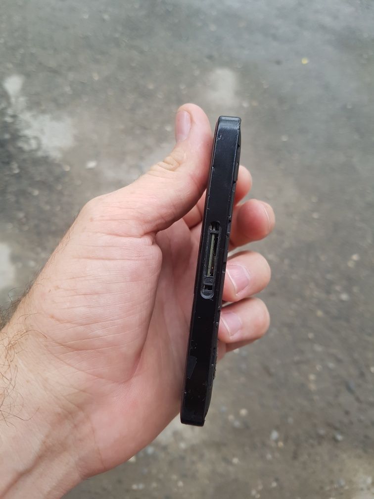 Nokia 301 dual sim sotladi