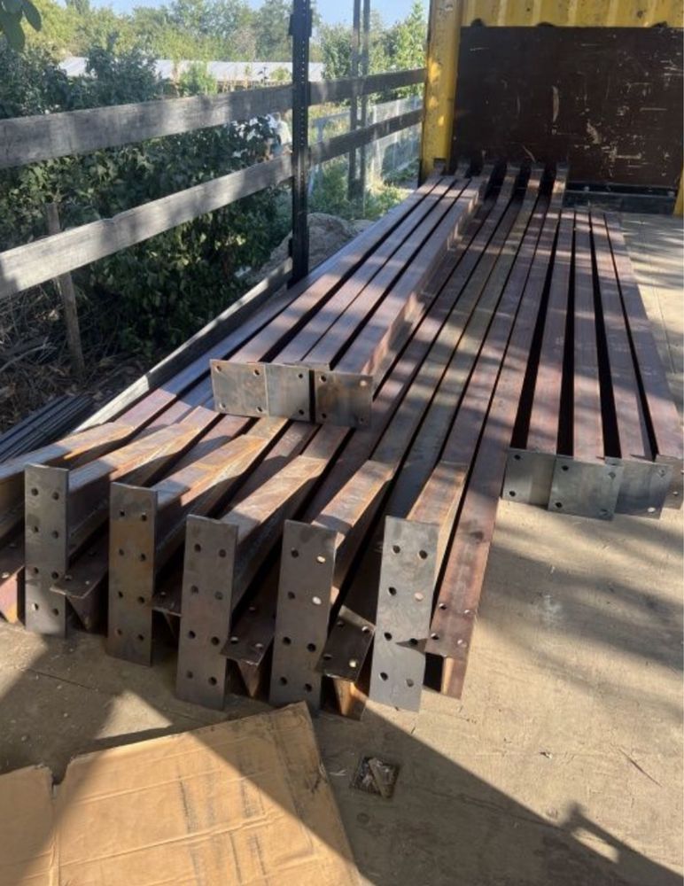 Văd structura metalică reducere