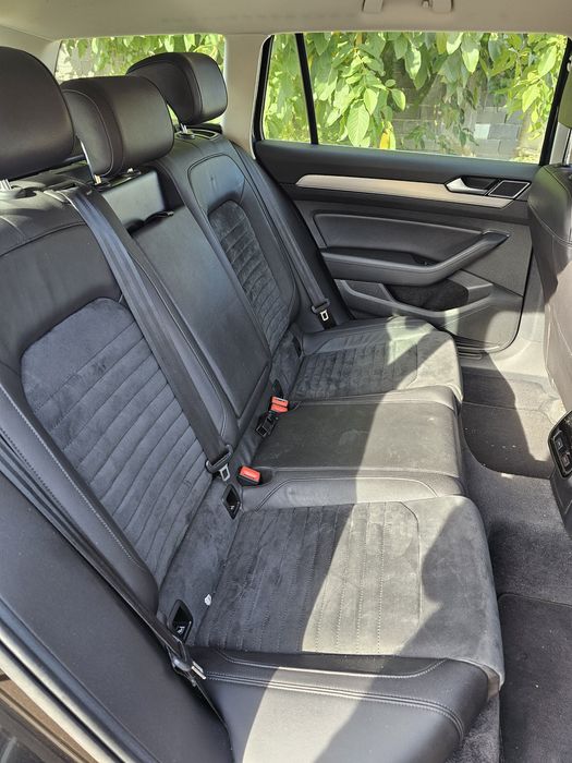 VW Passat 2.0 TDI 150HP DSG Digital
