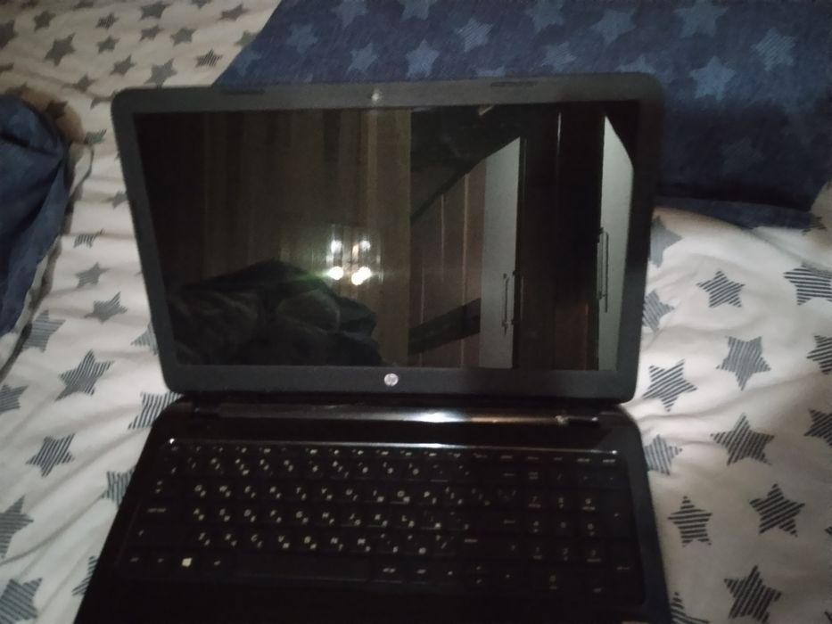 Продам ноутбук .