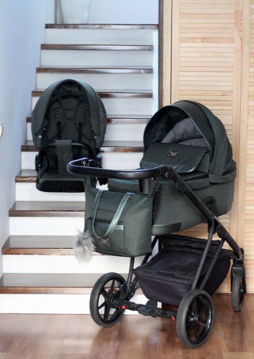 Тёплая зимняя коляска