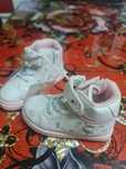 Ghete albe nr 24 fetite. Adidasii mov nr 25