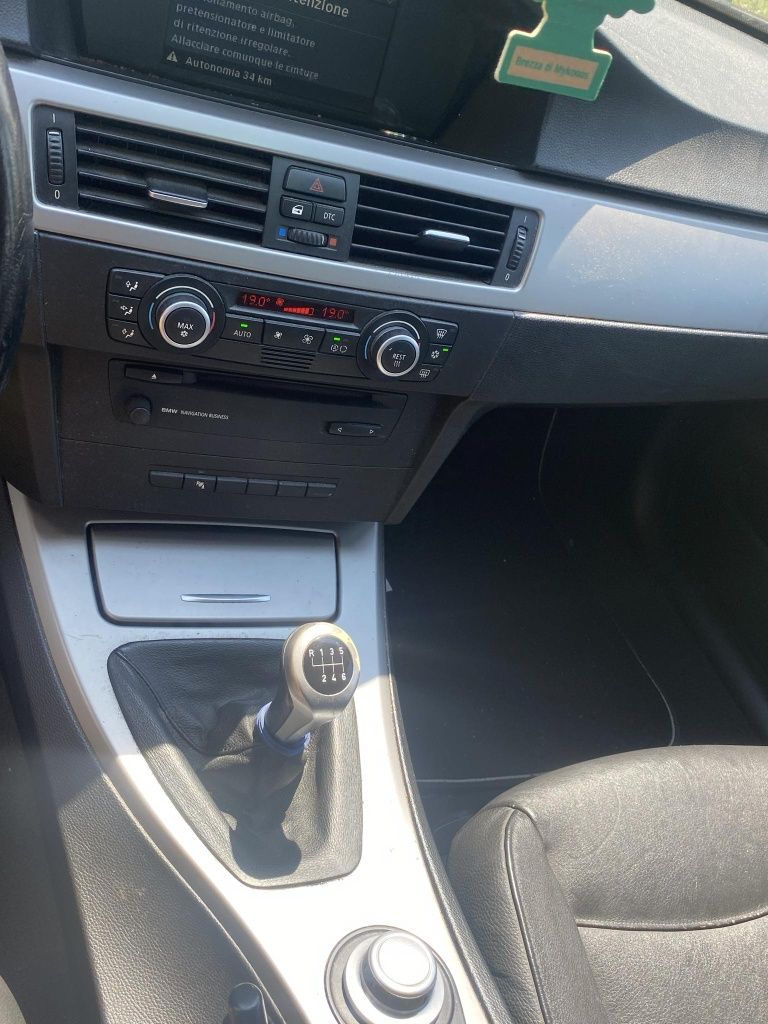 BMW e91 318i 129k на части
