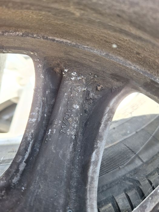 Roti bmw r17 cu anvelope de vara