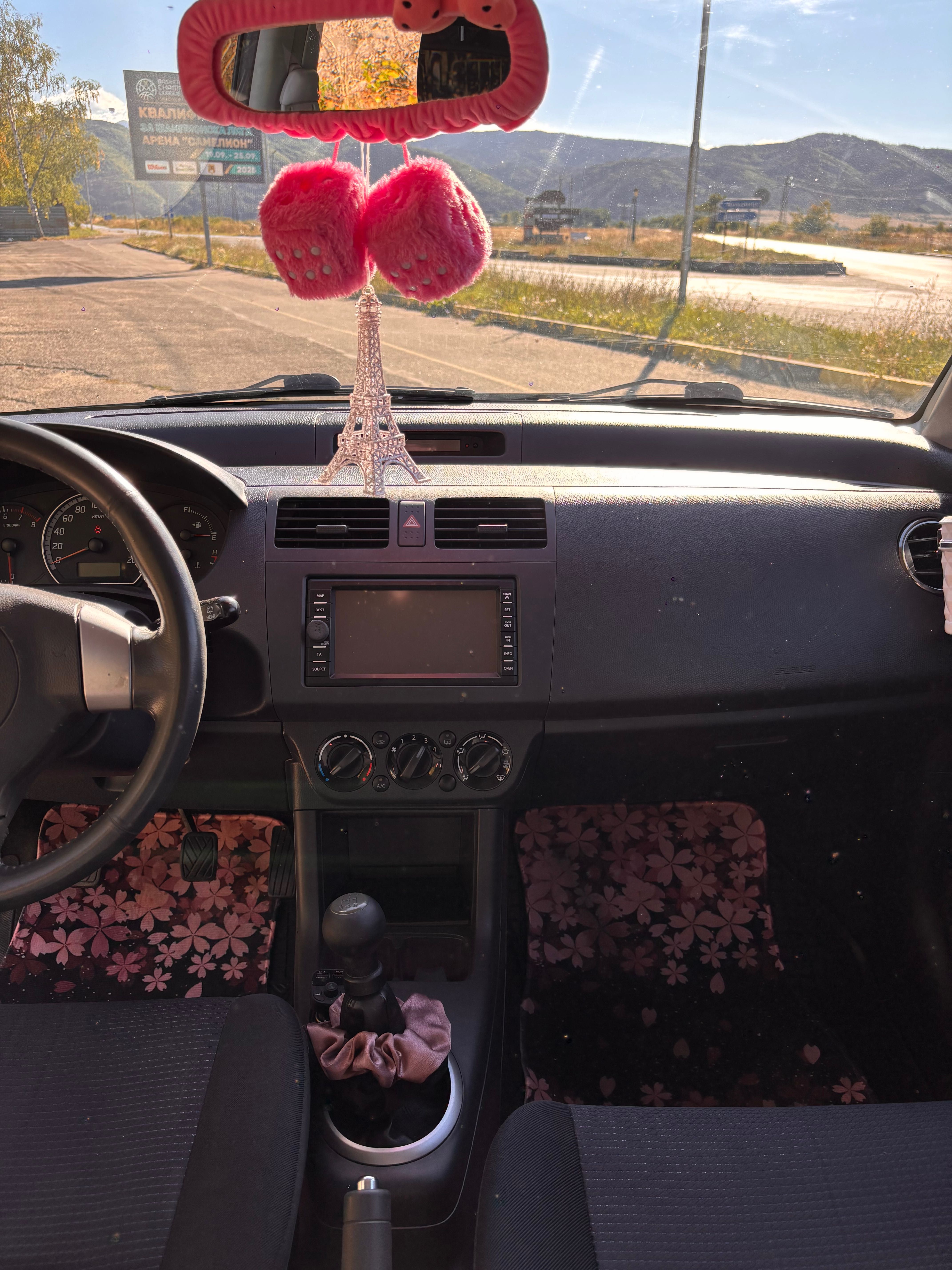 Продавам Suzuki Swift 4x4