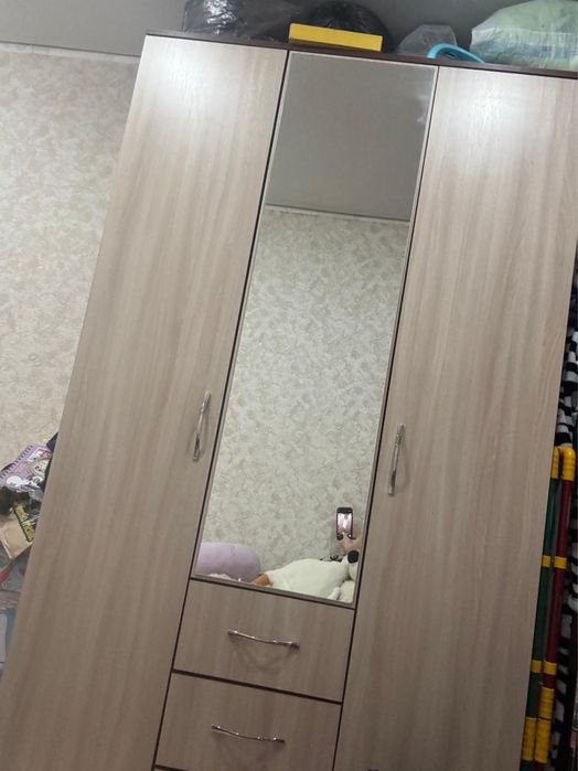 Продам шифонер в хорошем состоянии