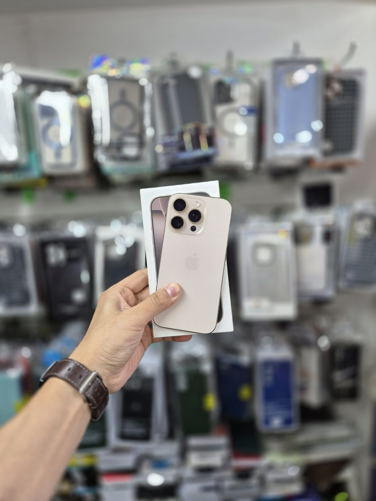 IPhone 16Pro/256 памяти
