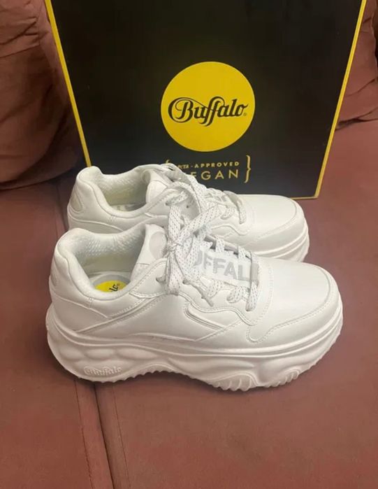 Buffalo маратонки 41 размер