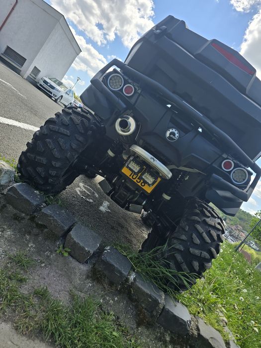 Vând schimb Can Am Outlender 1000R