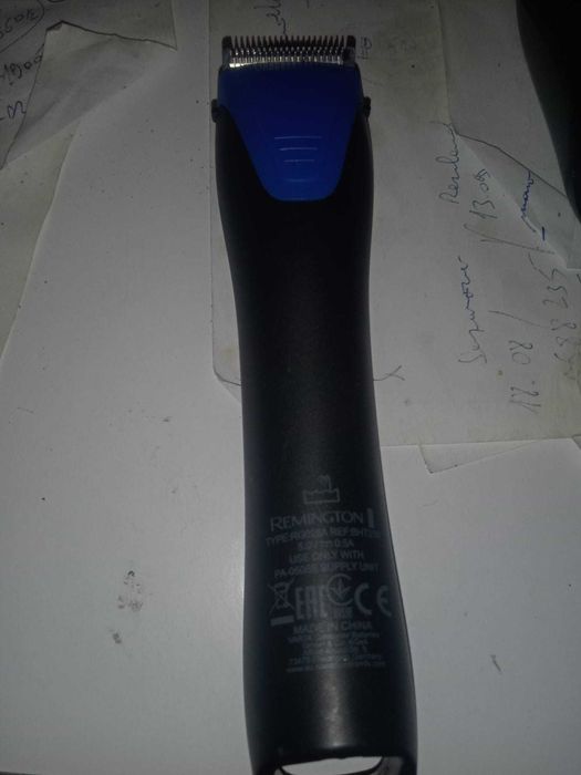 Aparat de tuns Remington cu acumulator