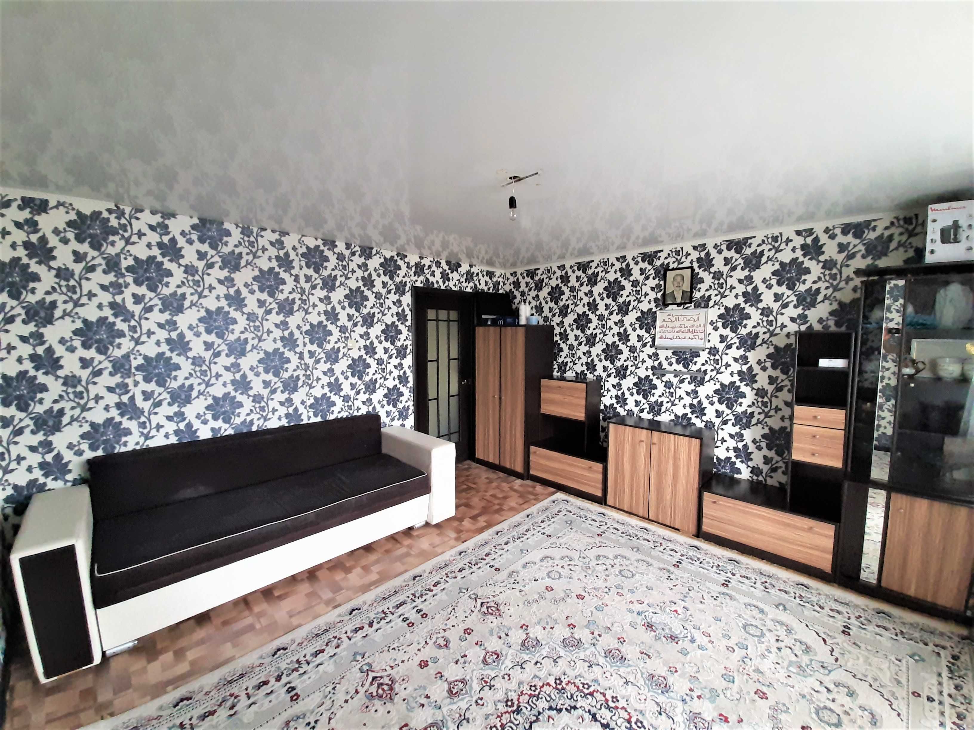 Продам 3-х комн. в 7 мкр. (пр. Момышулы)